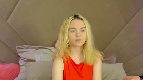 AnnaDelon online show from 09/09/25, 04:45