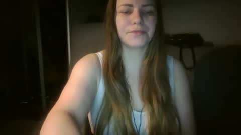 annadiamond1 online show from 01/18/25, 09:13