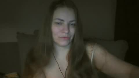 annadiamond1 online show from 02/09/25, 07:41