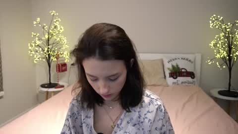 Snapshot of annaelys chatting on 01/24/25, 09:47 Anna online show from 01/24/25, 09:47