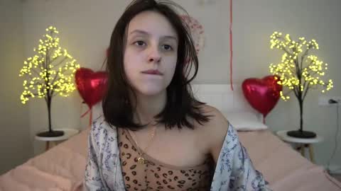 Snapshot of annaelys chatting on 02/17/25, 11:55 Anna online show from 02/17/25, 11:55