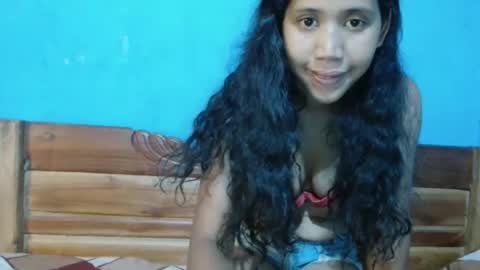 annahhotgirl online show from 10/25/25, 08:00