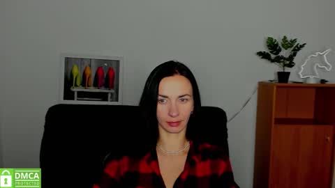 Anna online show from 11/06/25, 06:47