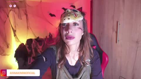 Snapshot of annakimm1 chatting on 10/31/25, 12:00 Anna online show from 10/31/25, 12:00