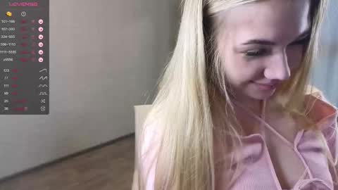 Snapshot of annalbel chatting on 11/07/25, 06:13 Annabel online show from 11/07/25, 06:13