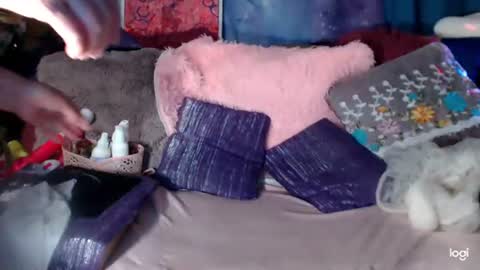AnnaMila online show from 07/23/26, 06:17