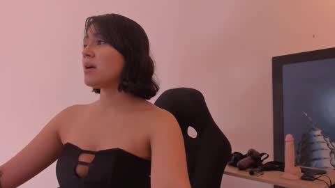 Snapshot of annaralein chatting on 11/03/25, 11:48 Annara Lein online show from 11/03/25, 11:48