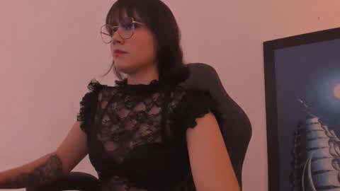 Snapshot of annaralein chatting on 11/11/25, 03:28 Annara Lein online show from 11/11/25, 03:28