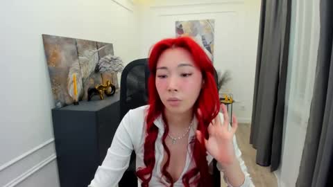 Anna online show from 05/13/26, 11:18