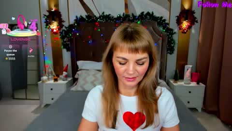 Anna online show from 12/23/25, 01:36