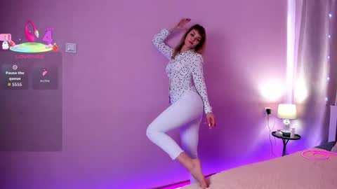 Anna online show from 06/06/26, 01:00
