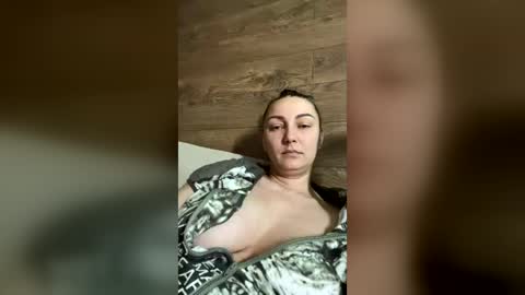 annasplash online show from 06/20/26, 05:54