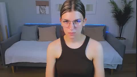 Im Anna online show from 05/25/26, 03:34