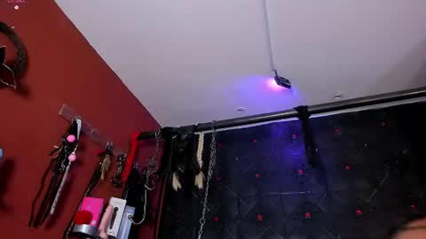  Annavi  online show from 07/04/26, 07:20