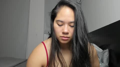 Anna online show from 12/24/24, 11:22