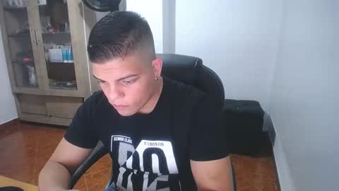 Anndy Hardy online show from 09/15/25, 10:32