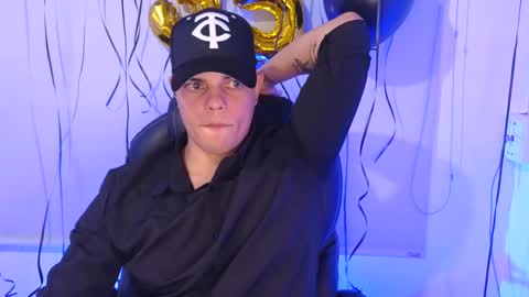 Anndy Hardy online show from 10/11/25, 09:57