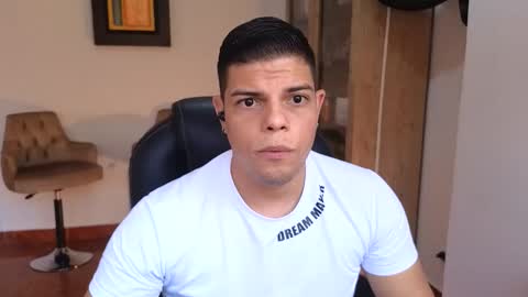 Anndy Hardy online show from 10/23/25, 09:02