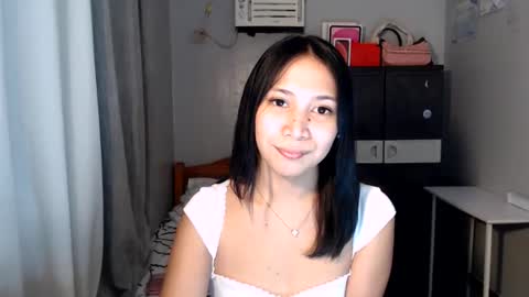anne_chanelx online show from 05/21/26, 06:59