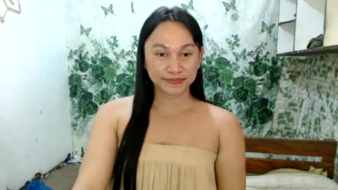 anne_hotaway online show from 07/23/26, 06:06