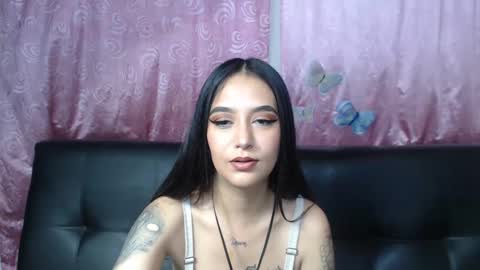 Snapshot of anne_jm chatting on 12/07/24, 03:04 Anne online show from 12/07/24, 03:04