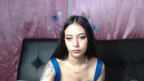 Snapshot of anne_jm chatting on 01/12/25, 09:40 Anne online show from 01/12/25, 09:40