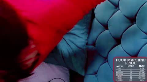       online show from 10/25/25, 11:54