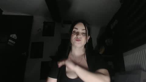 annebellee69 online show from 01/05/26, 08:56