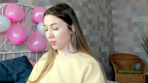 Anne online show from 02/15/25, 01:10