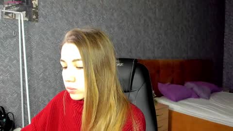 Anne online show from 02/18/25, 01:10