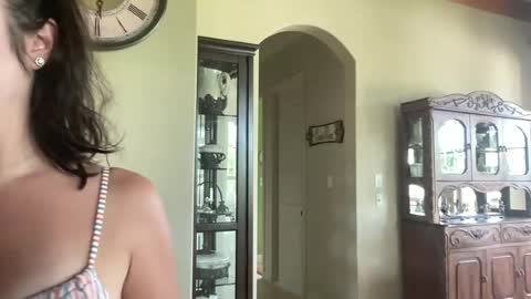 annem03 online show from 07/04/26, 10:49