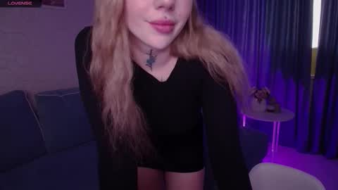 Annet online show from 10/15/25, 07:41