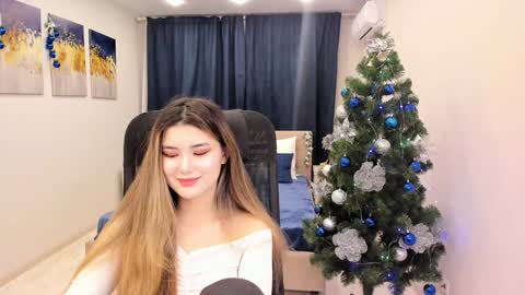 Snapshot of annetli chatting on 12/30/24, 09:48 annetli online show from 12/30/24, 09:48