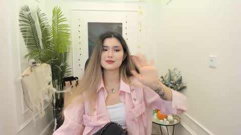 Snapshot of annetli chatting on 10/30/25, 03:19 annetli online show from 10/30/25, 03:19