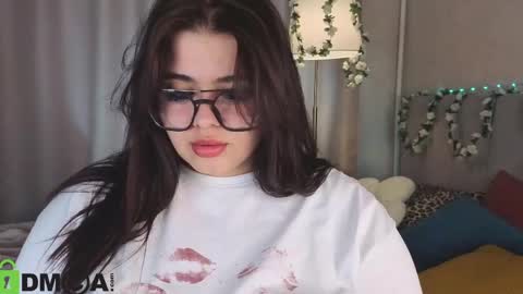 Snapshot of annette_nelsone chatting on 05/20/26, 02:07 annette_nelsone online show from 05/20/26, 02:07