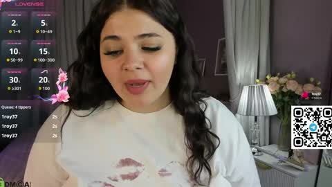 Snapshot of annette_nelsone chatting on 06/05/26, 06:52 annette_nelsone online show from 06/05/26, 06:52