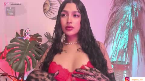 Angel online show from 12/04/25, 02:37