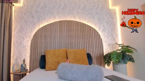 Snapshot of annhya chatting on 10/31/25, 10:55 Annhya online show from 10/31/25, 10:55