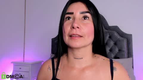 Anni online show from 12/31/24, 04:04