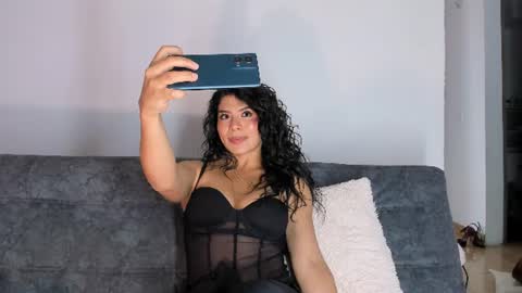 Snapshot of annibigass4daddy chatting on 06/13/26, 03:15 Creamy online show from 06/13/26, 03:15