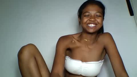 Snapshot of annica86 chatting on 04/29/26, 05:30 annica86 online show from 04/29/26, 05:30