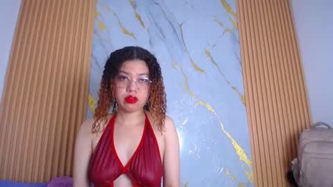 Snapshot of annie_chers chatting on 11/24/25, 04:12 annie_chers online show from 11/24/25, 04:12