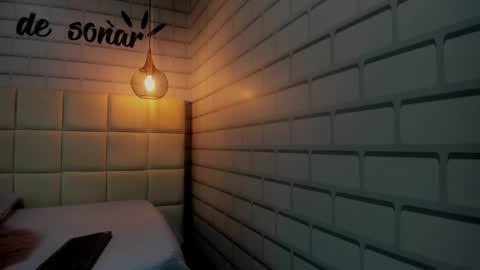 Snapshot of annie_cute18 chatting on 11/08/25, 10:04 annie_cute18 online show from 11/08/25, 10:04