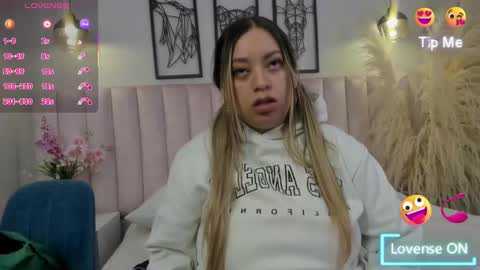   online show from 09/13/25, 03:06