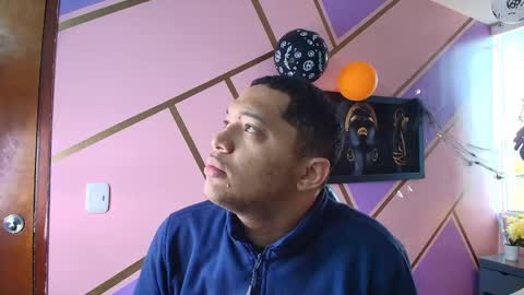 Annie lii online show from 11/01/25, 01:02