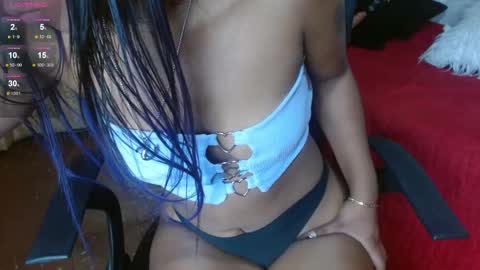 annie_scott_ online show from 01/05/25, 03:13