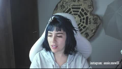 JEANNE no olvides seguirme dont forget follow me  uu online show from 02/20/25, 12:30