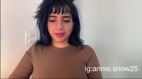 JEANNE no olvides seguirme dont forget follow me  uu online show from 02/28/25, 09:33