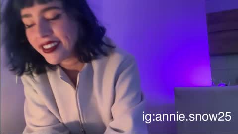 JEANNE no olvides seguirme dont forget follow me  uu online show from 03/03/25, 10:10
