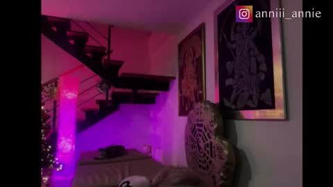 JEANNE no olvides seguirme dont forget follow me  uu online show from 12/05/25, 12:41